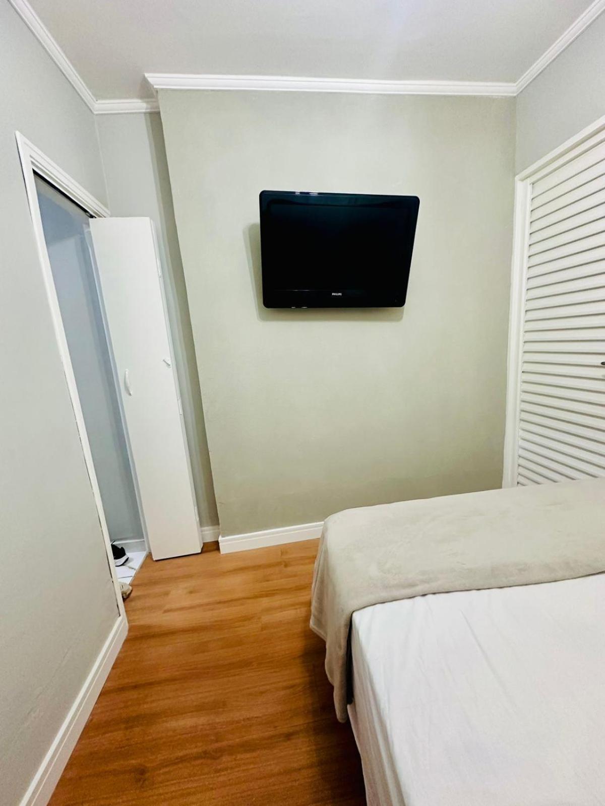 Apartamento Condominio Quisisana Centro Pocos De Caldas Lazer Completo, Uma Estrutura De Resort Exterior foto